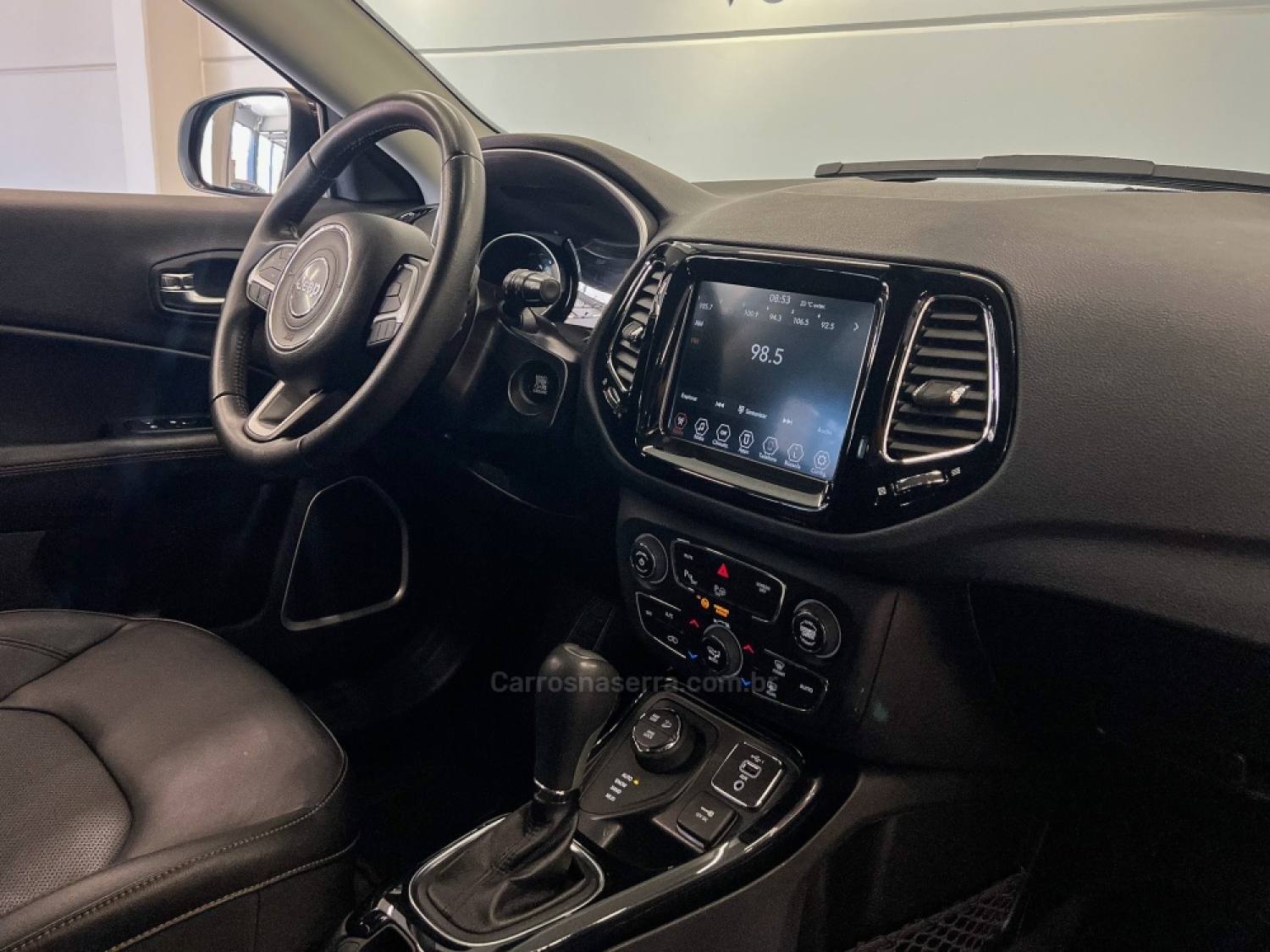 JEEP - COMPASS - 2019/2020 - Preta - R$ 129.990,00