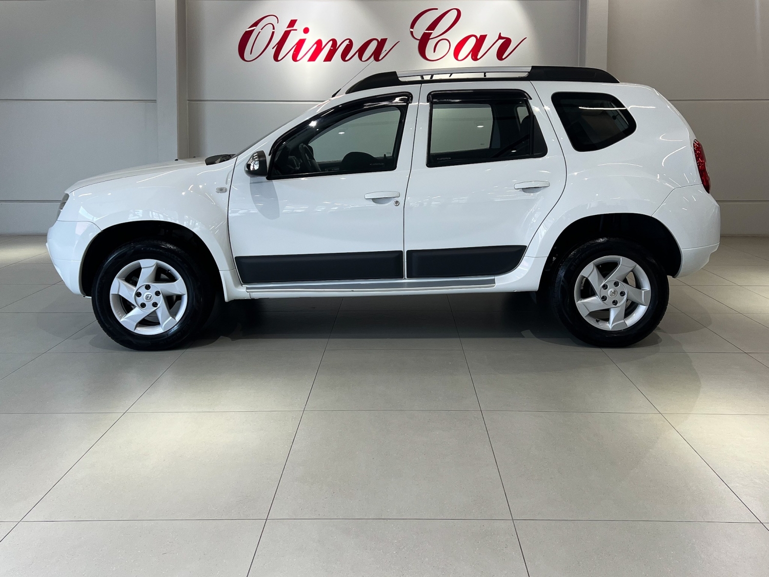 RENAULT - DUSTER - 2012/2013 - Branca - R$ 54.990,00