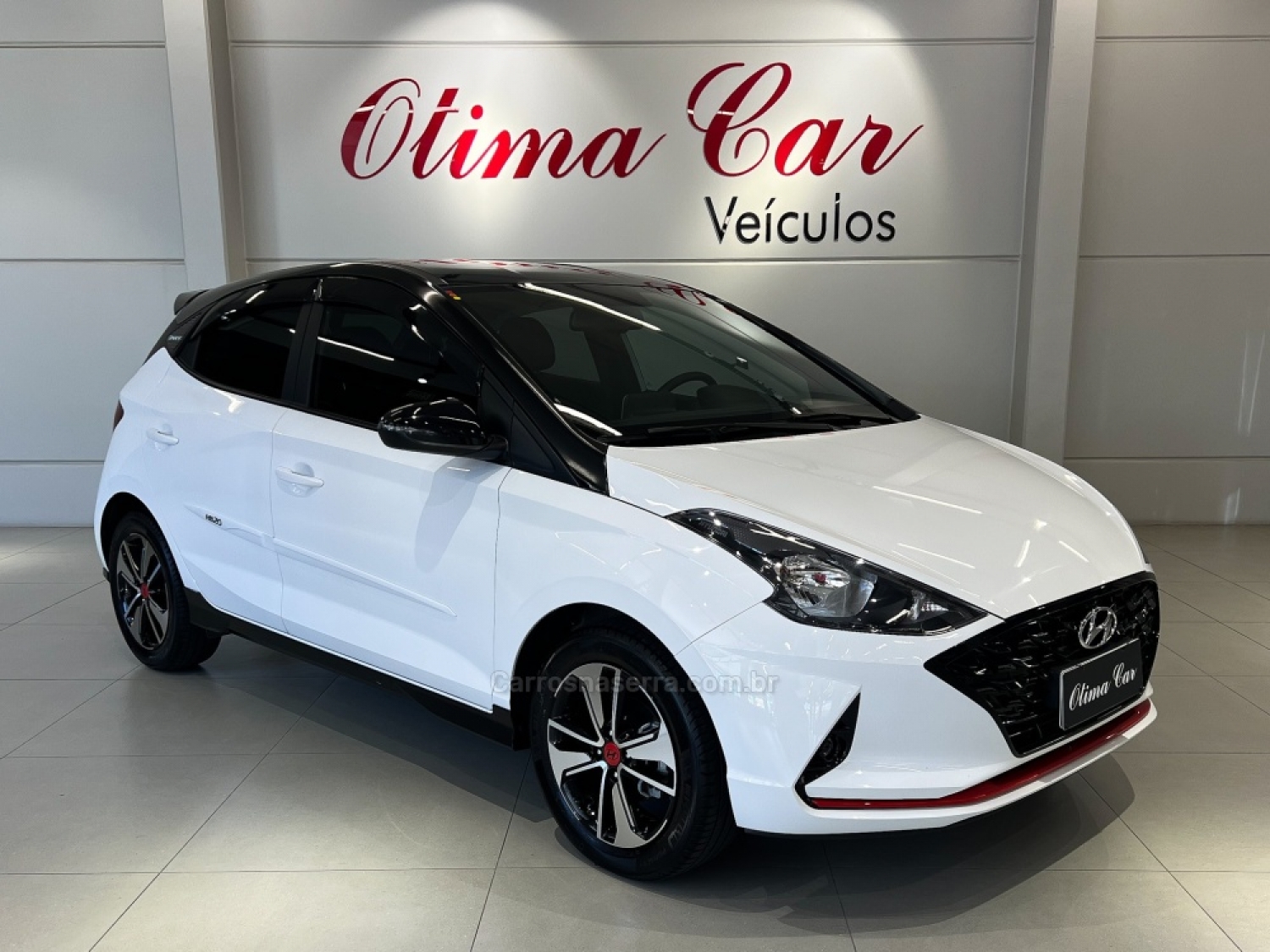 HYUNDAI - HB20 - 2021/2022 - Branca - R$ 89.900,00