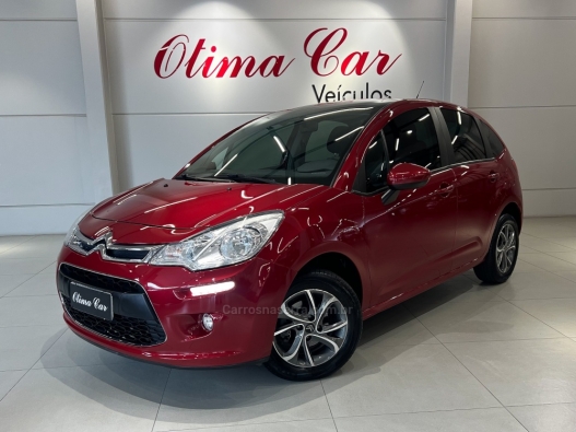 CITROËN - C3 - 2014/2015 - Vermelha - R$ 49.990,00