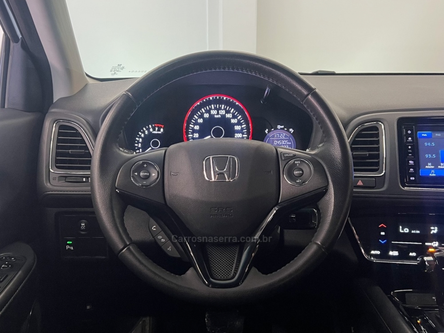 HONDA - HR-V - 2019/2020 - Branca - R$ 121.990,00