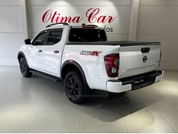 NISSAN - FRONTIER - 2022/2023 - Branca - R$ 219.900,00