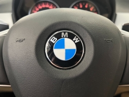 BMW - X1 - 2018/2018 - Branca - R$ 125.990,00