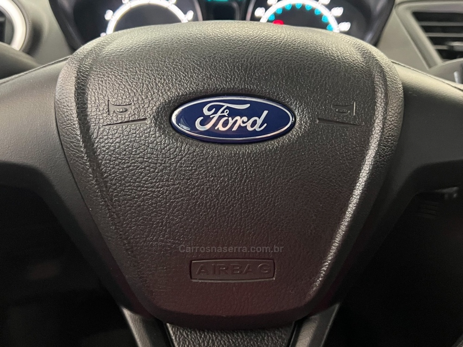 FORD - FIESTA - 2017/2017 - Preta - R$ 59.990,00