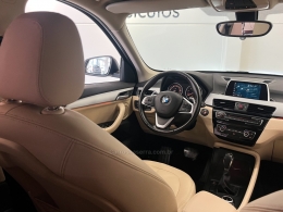 BMW - X1 - 2018/2018 - Branca - R$ 123.990,00