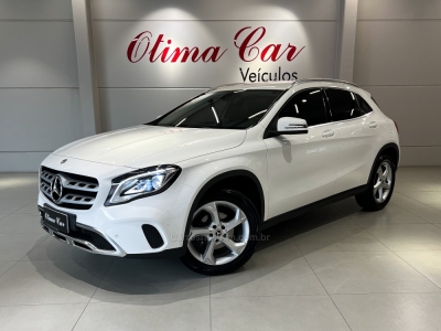 MERCEDES-BENZ - GLA 200 - 2018/2018 - Branca - R$ 129.990,00