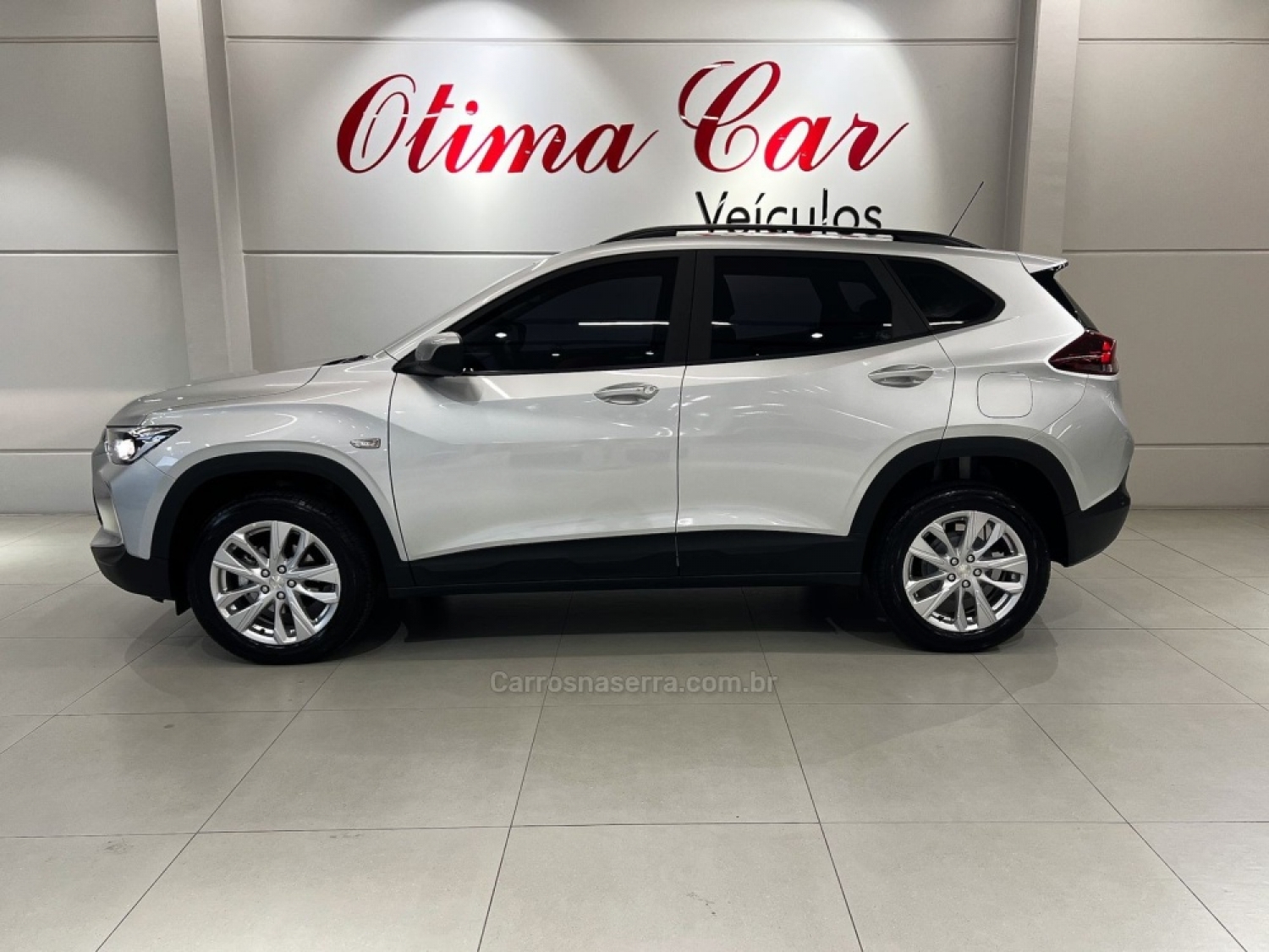 CHEVROLET - TRACKER - 2020/2021 - Prata - R$ 99.900,00