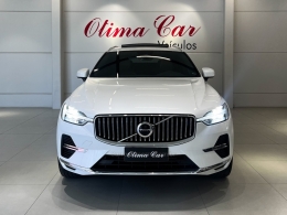 VOLVO - XC60 - 2022/2023 - Branca - R$ 319.990,00