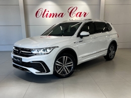 VOLKSWAGEN - TIGUAN - 2024/2024 - Branca - R$ 289.990,00