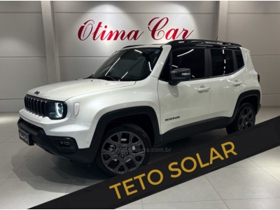 JEEP - RENEGADE - 2022/2023 - Branca - R$ 139.990,00