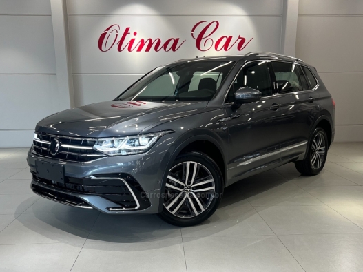 VOLKSWAGEN - TIGUAN - 2024/2024 - Cinza - R$ 289.990,00