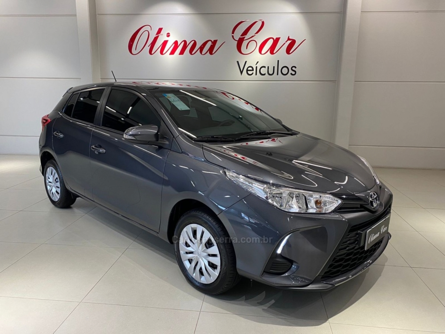 TOYOTA - YARIS - 2024/2025 - Cinza - R$ 101.900,00