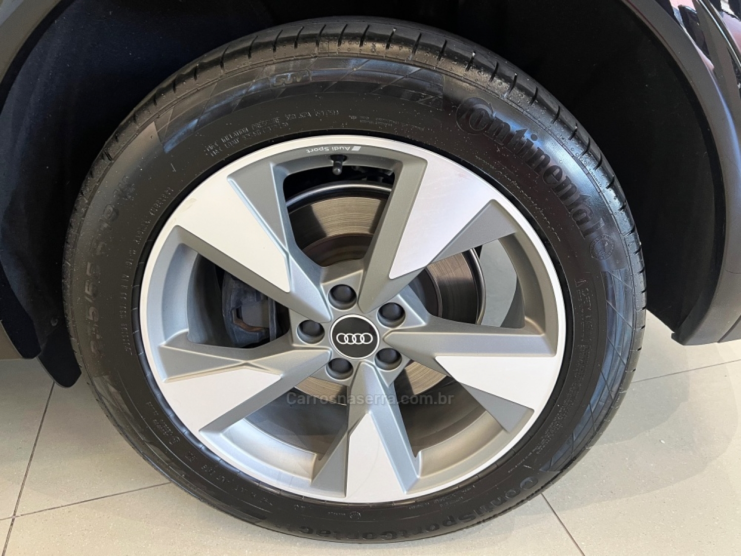 AUDI - Q5 - 2021/2022 - Preta - R$ 275.990,00