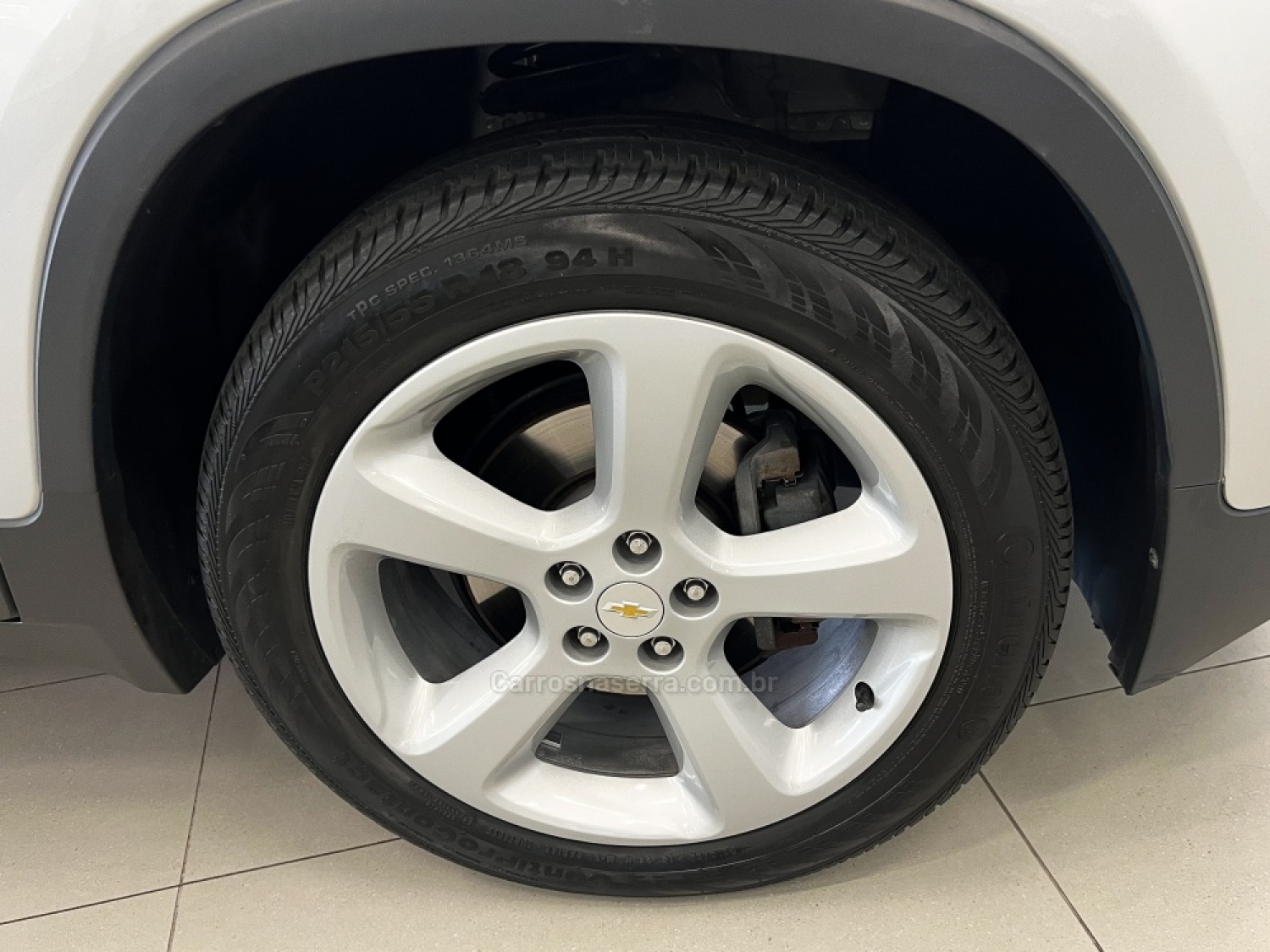 CHEVROLET - TRACKER - 2014/2015 - Prata - R$ 79.990,00