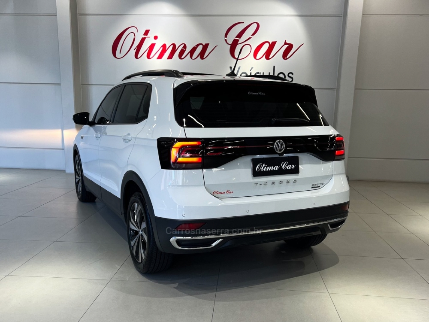 VOLKSWAGEN - T-CROSS - 2019/2020 - Branca - R$ 99.990,00