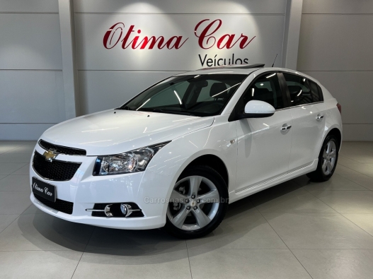 CHEVROLET - CRUZE - 2014/2014 - Branca - R$ 79.990,00