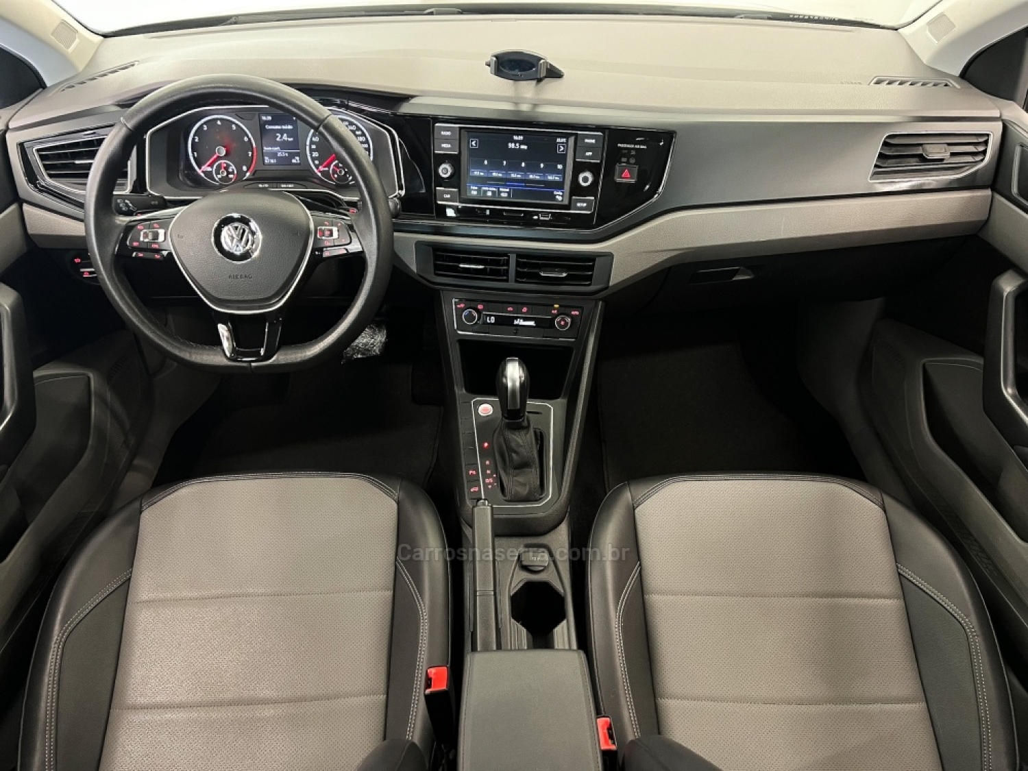 VOLKSWAGEN - POLO - 2020/2021 - Cinza - R$ 87.990,00