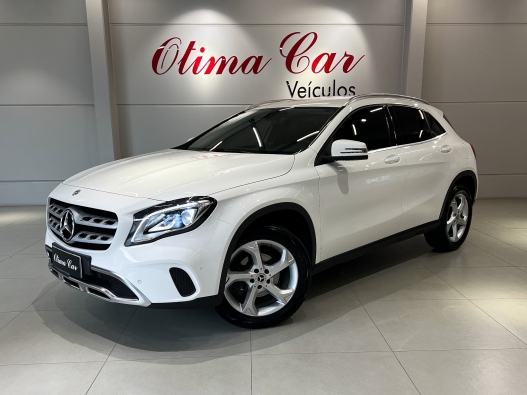 MERCEDES-BENZ - GLA 200 - 2018/2018 - Branca - R$ 124.990,00