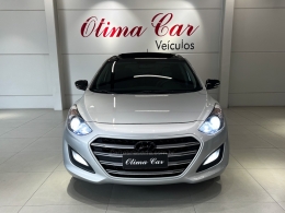 HYUNDAI - I30 - 2015/2016 - Prata - R$ 79.990,00