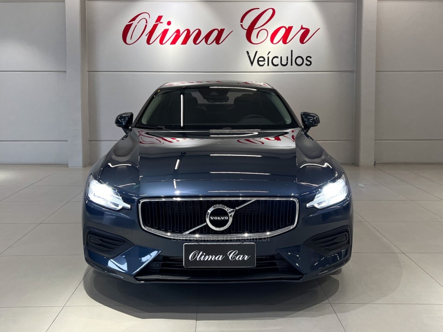 VOLVO - S60 - 2019/2020 - Azul - R$ 149.900,00