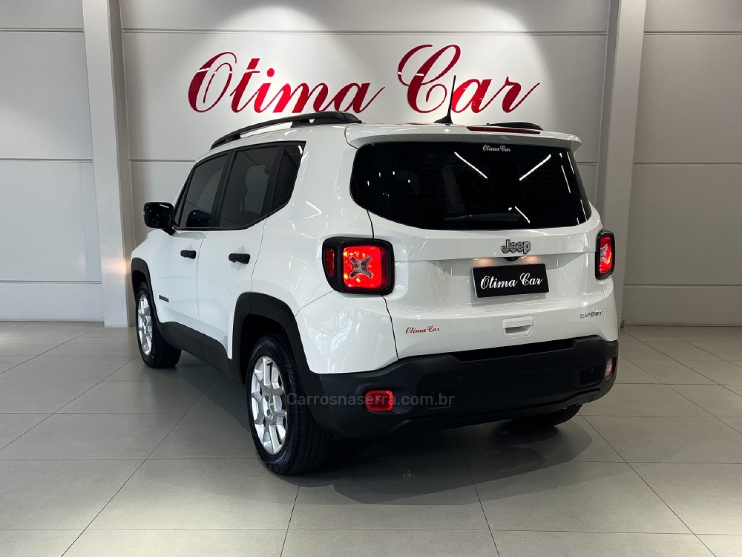 JEEP - RENEGADE - 2020/2021 - Branca - R$ 89.990,00