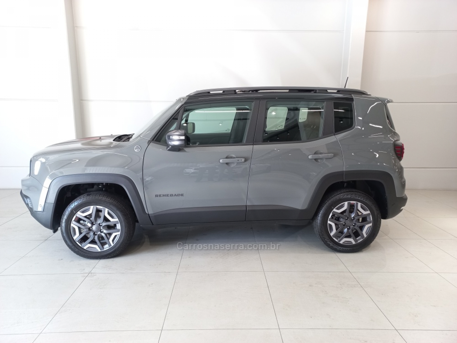 JEEP - RENEGADE - 2024/2025 - Cinza - R$ 169.900,00