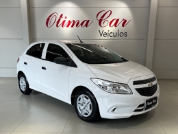 CHEVROLET - ONIX - 2018/2018 - Branca - R$ 54.900,00