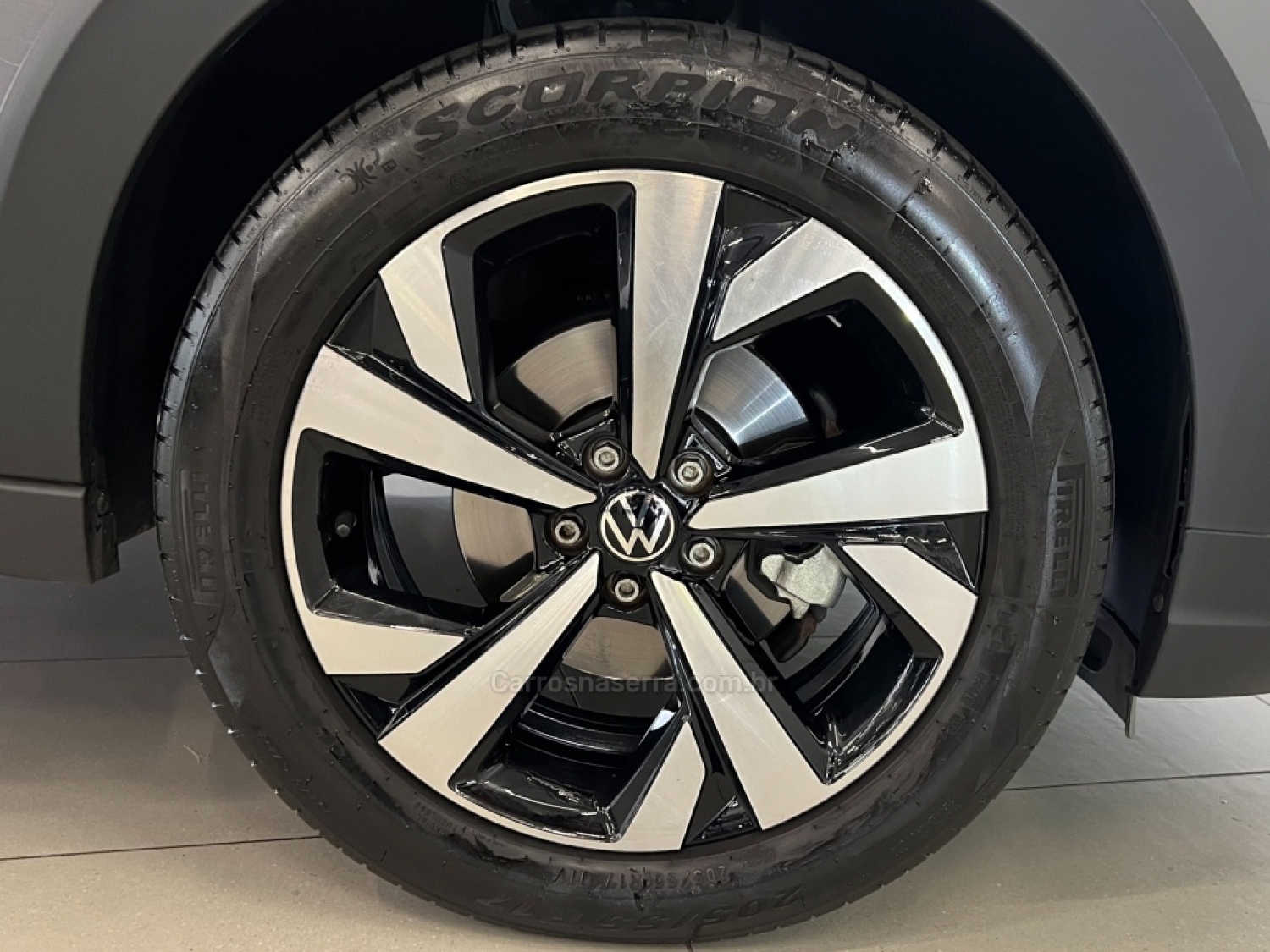 VOLKSWAGEN - NIVUS - 2023/2023 - Cinza - R$ 123.990,00