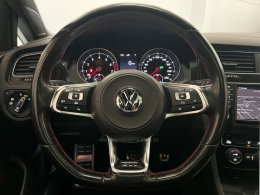 VOLKSWAGEN - GOLF - 2017/2017 - Branca - R$ 179.990,00