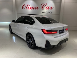 BMW - 330E - 2023/2023 - Branca - R$ 339.900,00