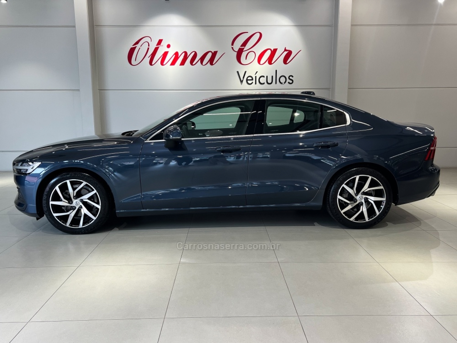 VOLVO - S60 - 2019/2020 - Azul - R$ 147.990,00