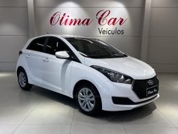 HYUNDAI - HB20 - 2018/2019 - Branca - R$ 74.990,00