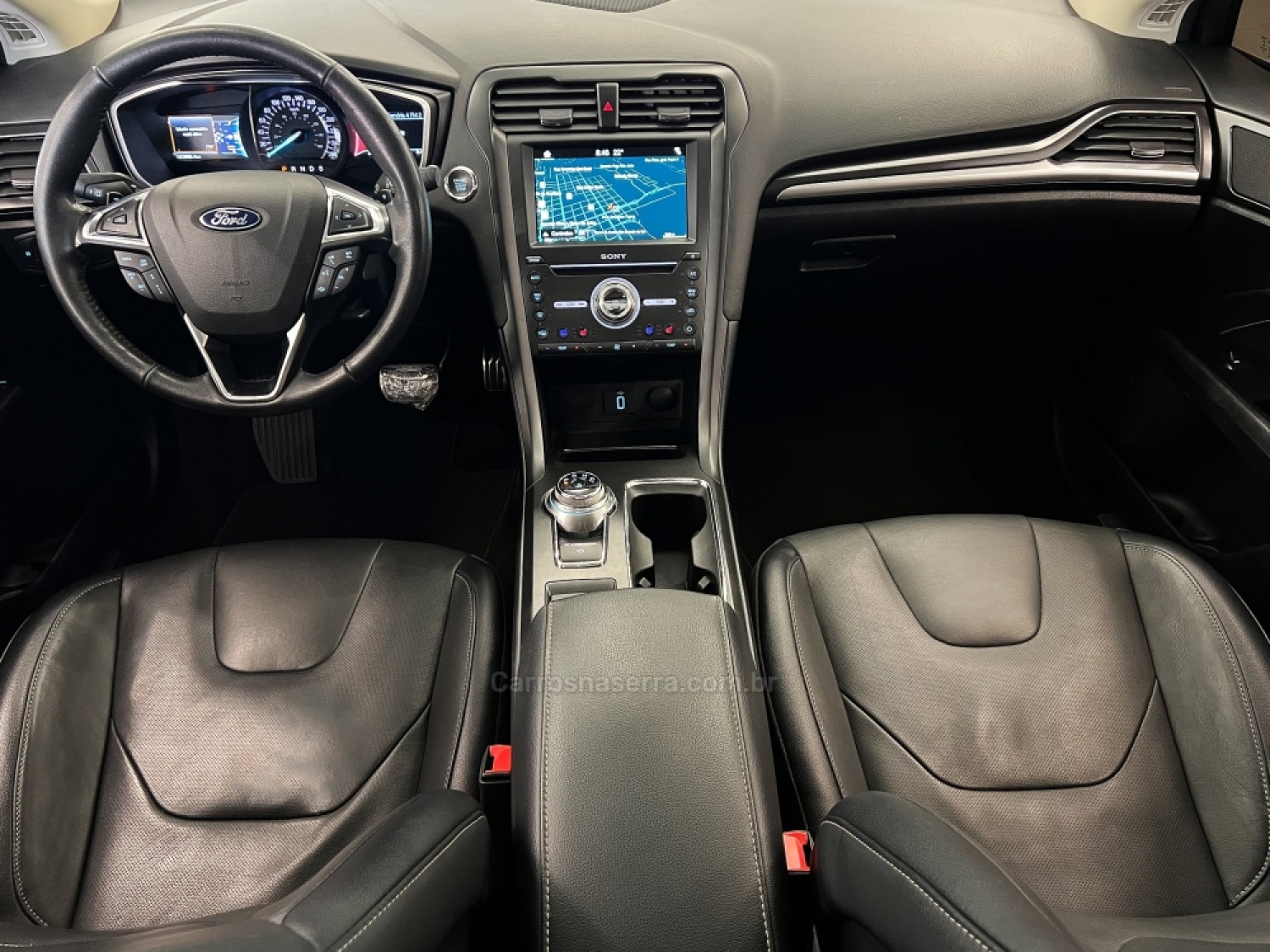 FORD - FUSION - 2018/2018 - Prata - R$ 109.990,00