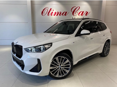 BMW - X1 - 2024/2025 - Branca - R$ 369.900,00