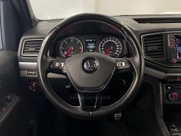 VOLKSWAGEN - AMAROK - 2018/2019 - Preta - R$ 169.990,00