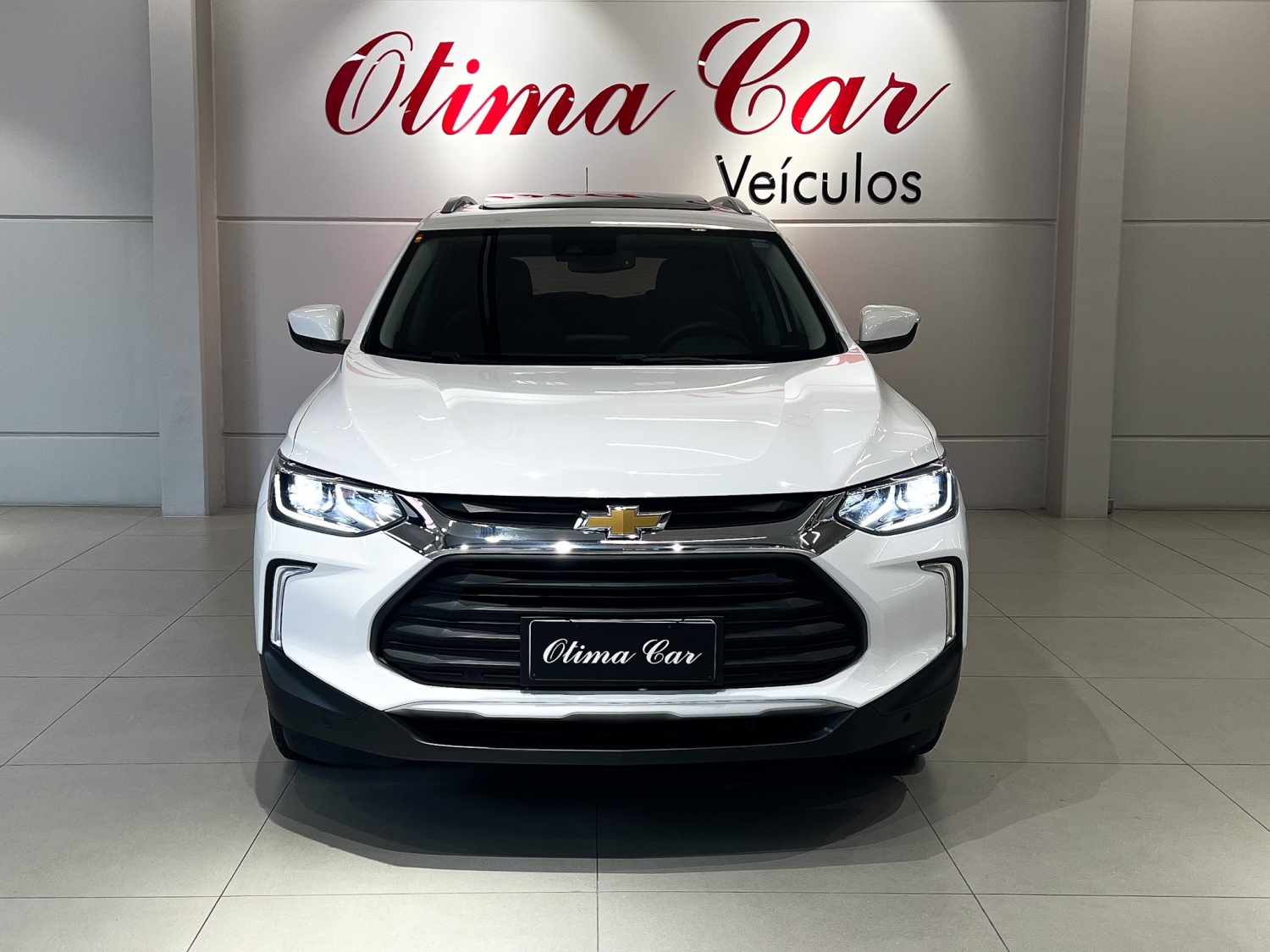 CHEVROLET - TRACKER - 2021/2022 - Branca - R$ 123.990,00