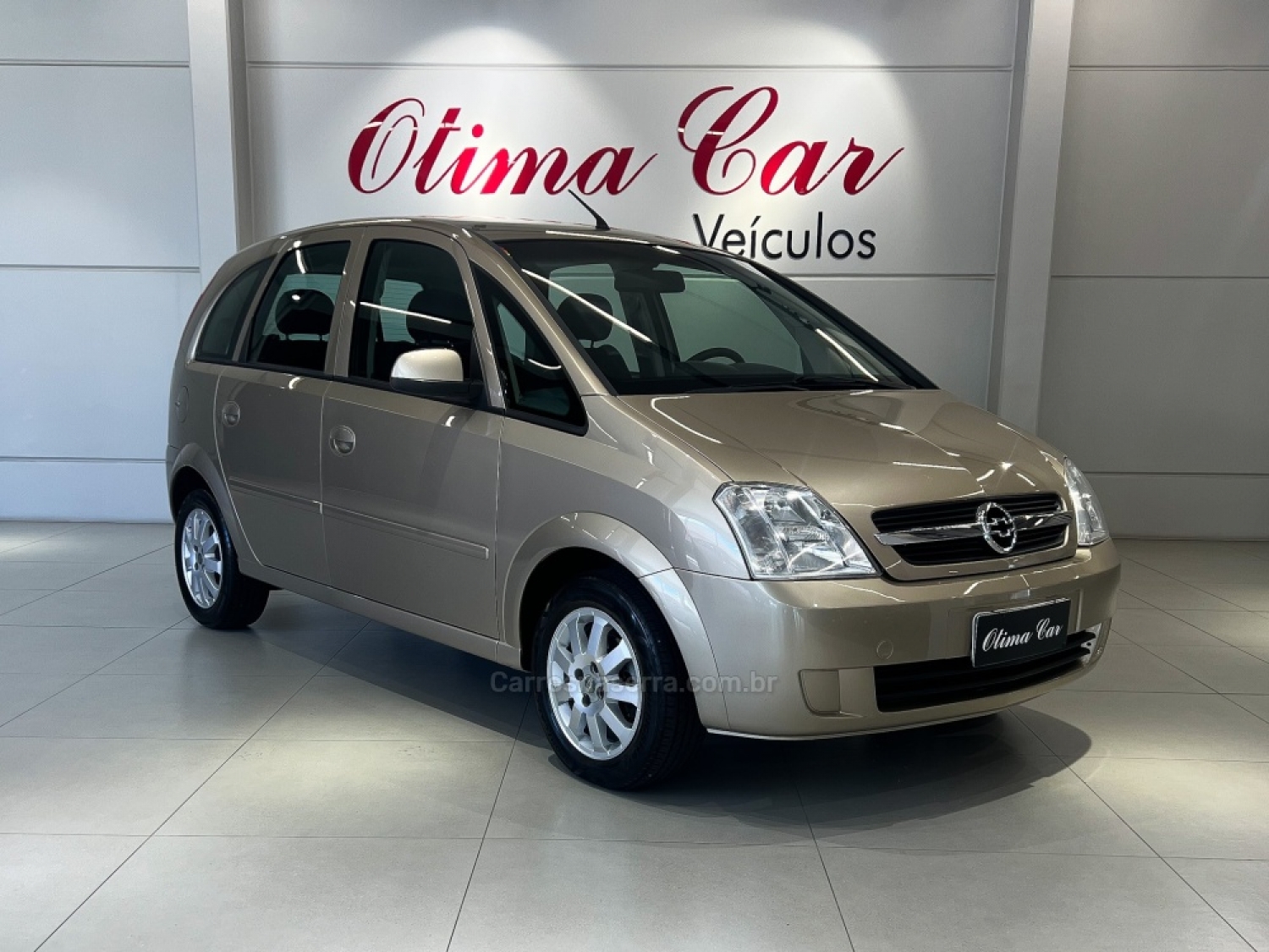 CHEVROLET - MERIVA - 2006/2006 - Dourada - R$ 35.990,00