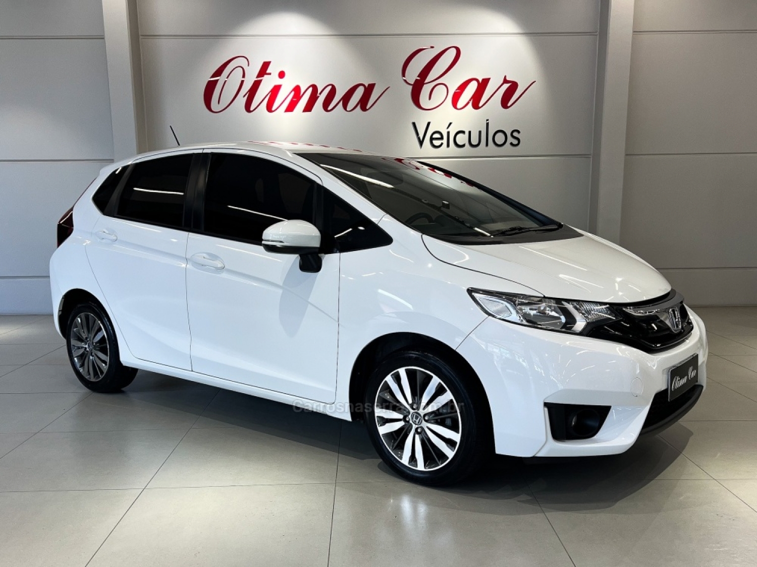 HONDA - FIT - 2017/2017 - Branca - R$ 83.990,00