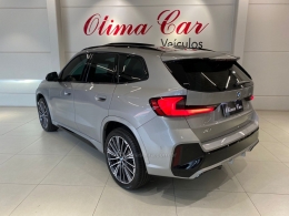 BMW - X1 - 2024/2025 - Prata - R$ 369.900,00