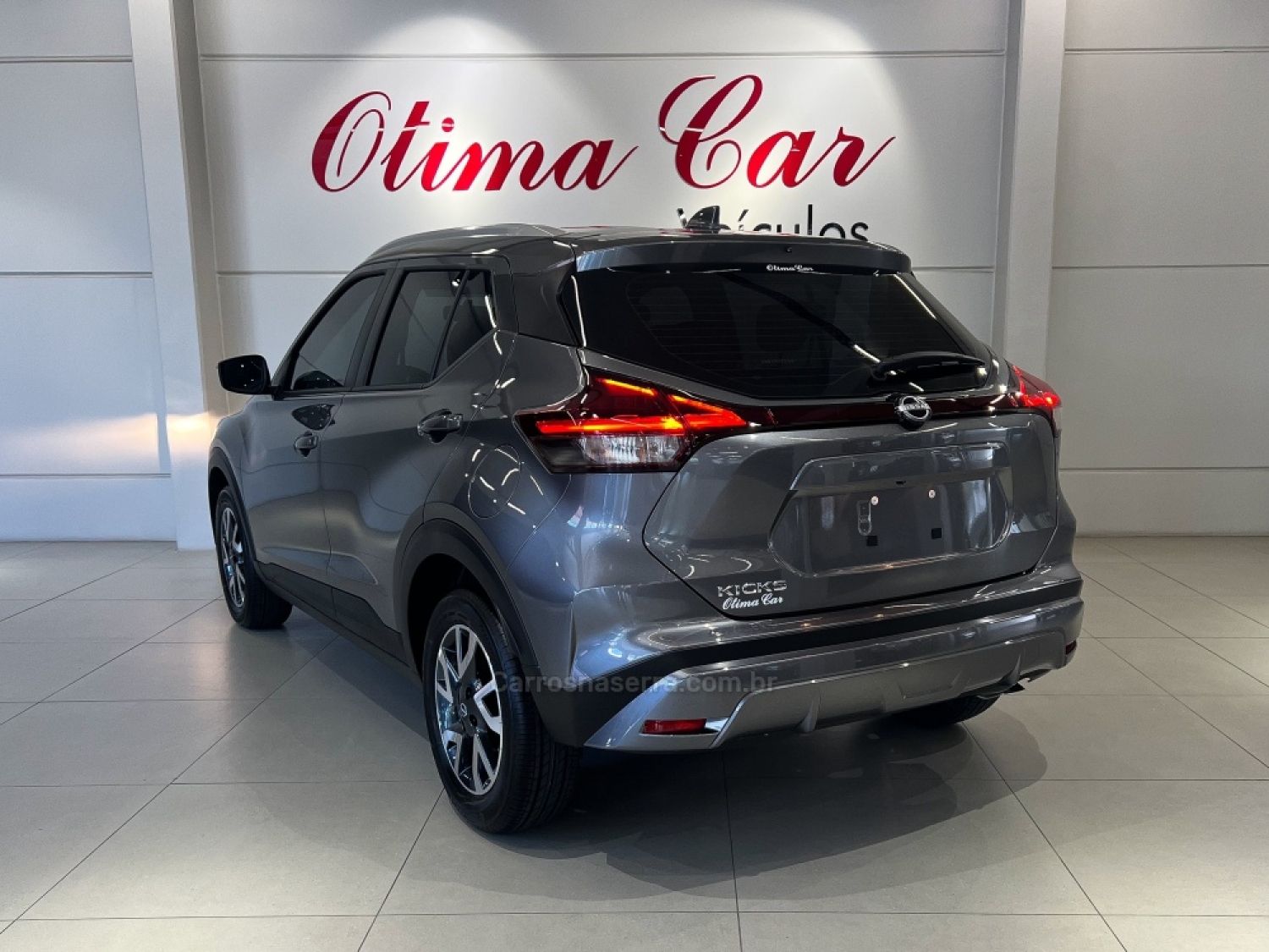 NISSAN - KICKS - 2024/2024 - Cinza - R$ 118.990,00