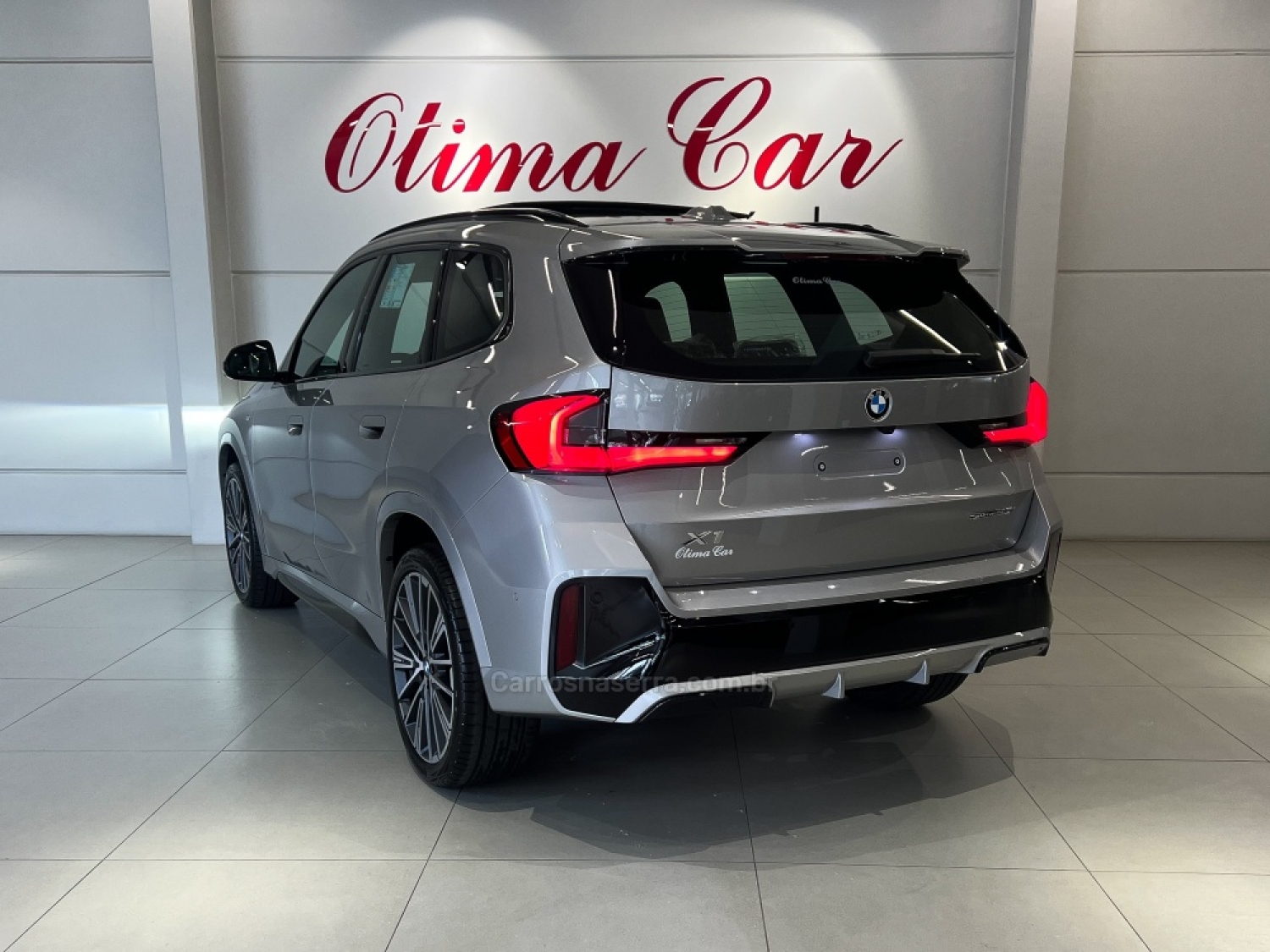 BMW - X1 - 2024/2025 - Prata - R$ 369.990,00