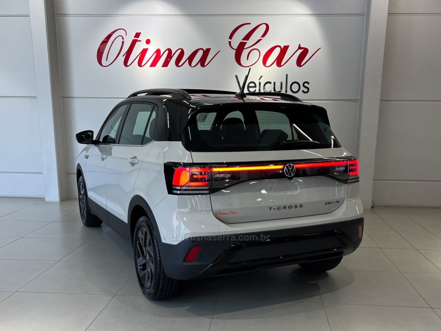 VOLKSWAGEN - T-CROSS - 2024/2025 - Bege - R$ 174.900,00