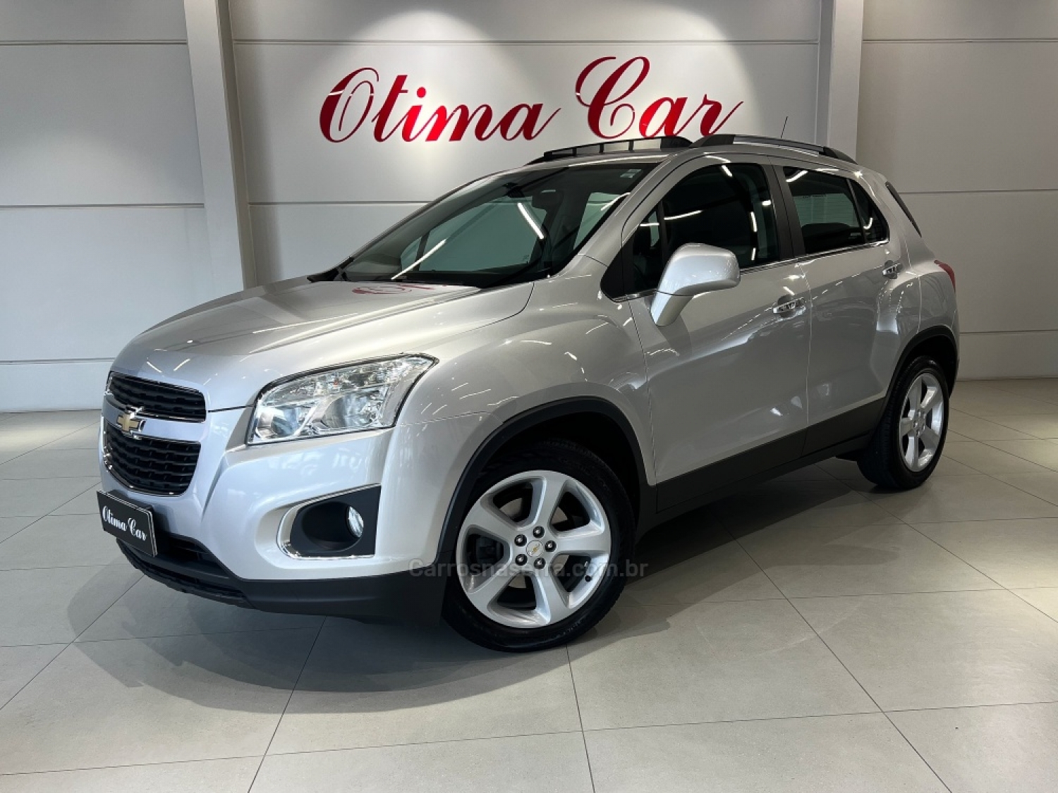 CHEVROLET - TRACKER - 2014/2015 - Prata - R$ 79.990,00