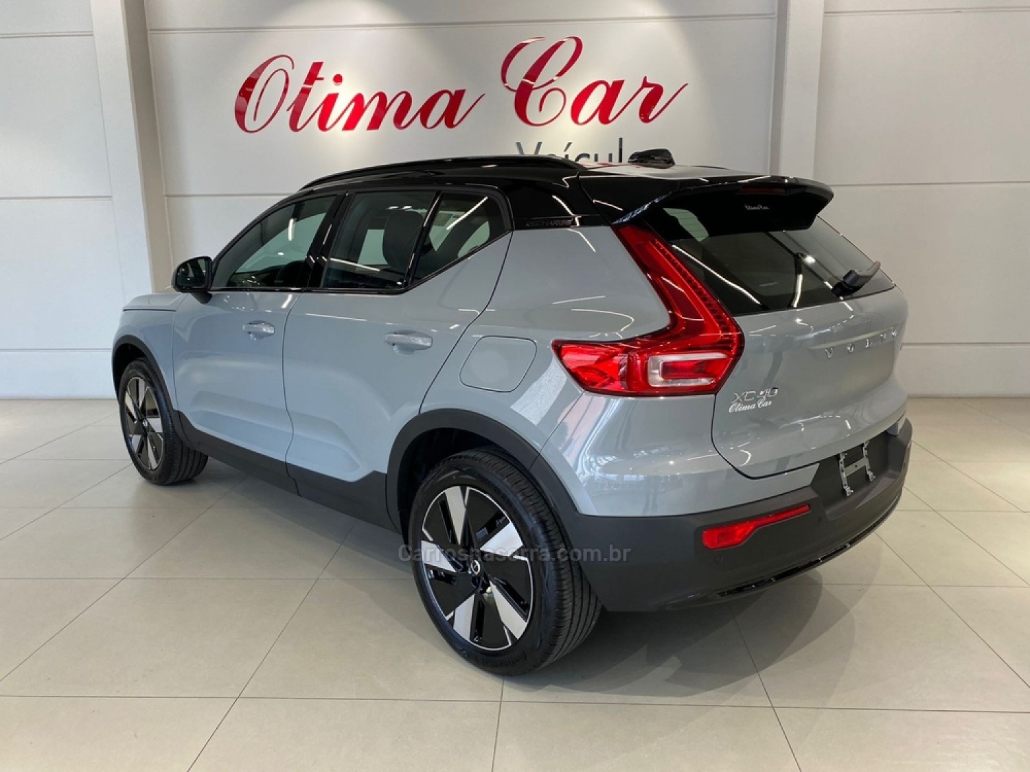 VOLVO - XC 40 - 2024/2024 - Cinza - R$ 309.950,00