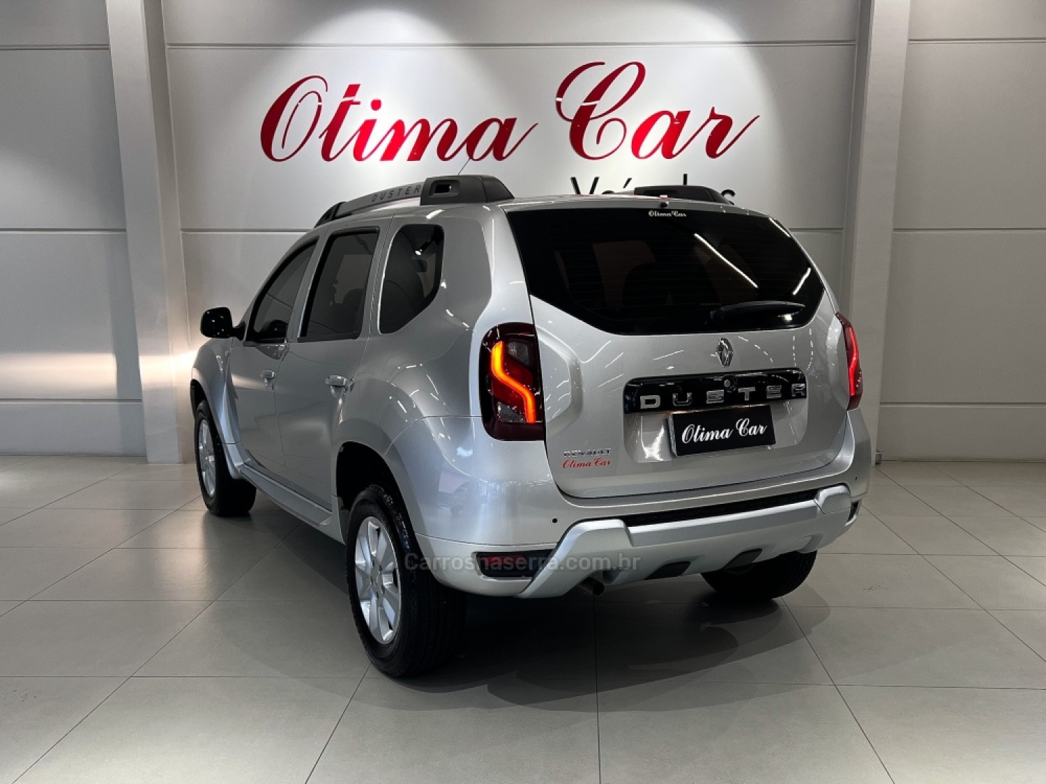 RENAULT - DUSTER - 2016/2016 - Prata - R$ 69.990,00