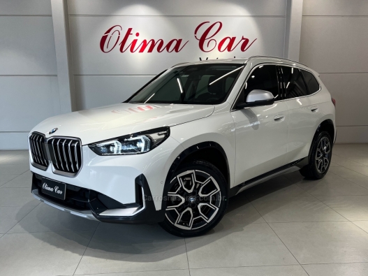 BMW - X1 - 2023/2023 - Branca - R$ 297.990,00