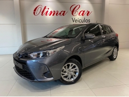 TOYOTA - YARIS - 2024/2025 - Cinza - R$ 112.900,00