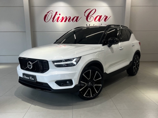 VOLVO - XC 40 - 2019/2020 - Branca - R$ 219.990,00