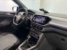 VOLKSWAGEN - T-CROSS - 2019/2020 - Vermelha - R$ 109.990,00