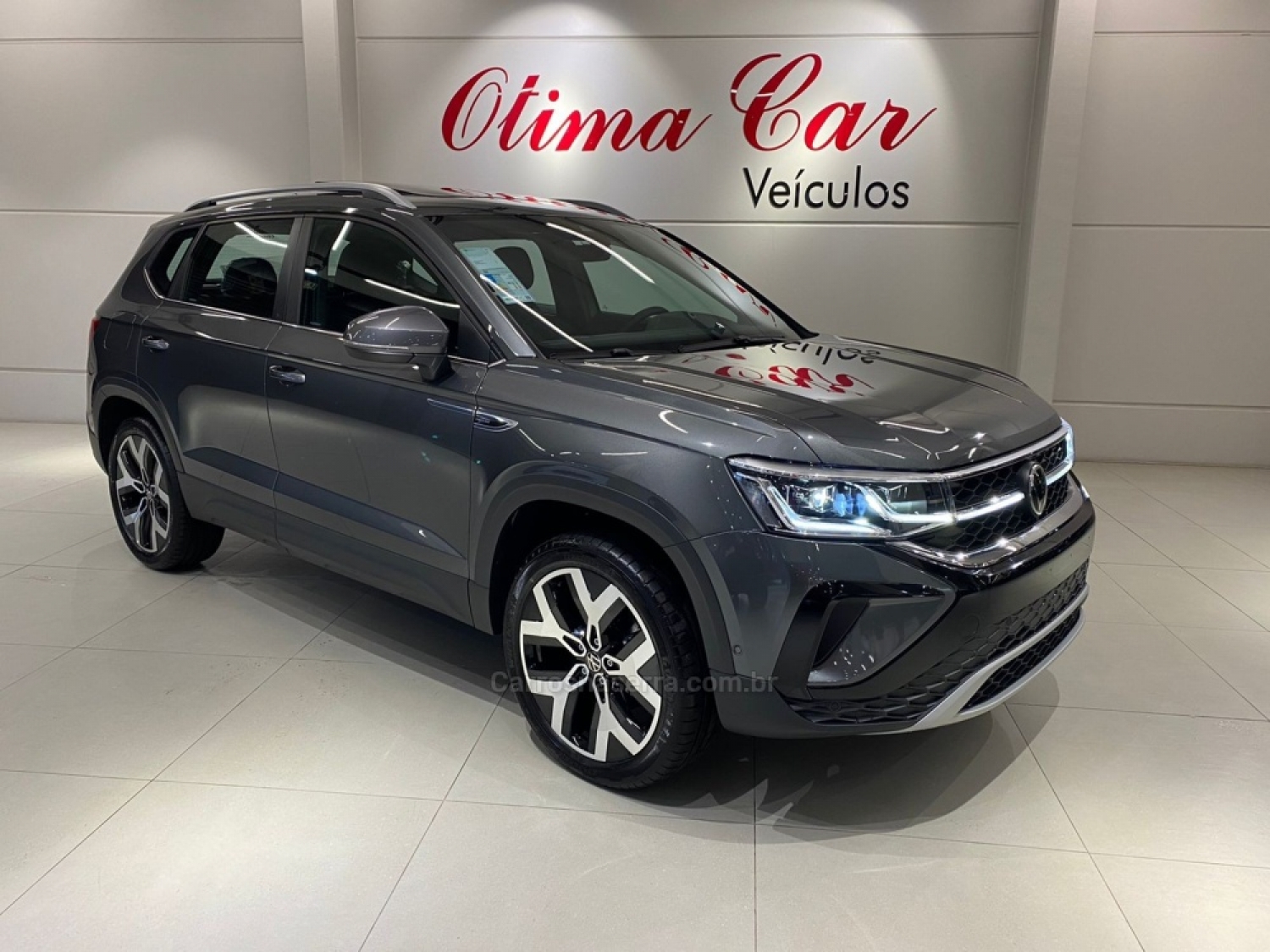 VOLKSWAGEN - TAOS - 2024/2024 - Cinza - R$ 217.900,00